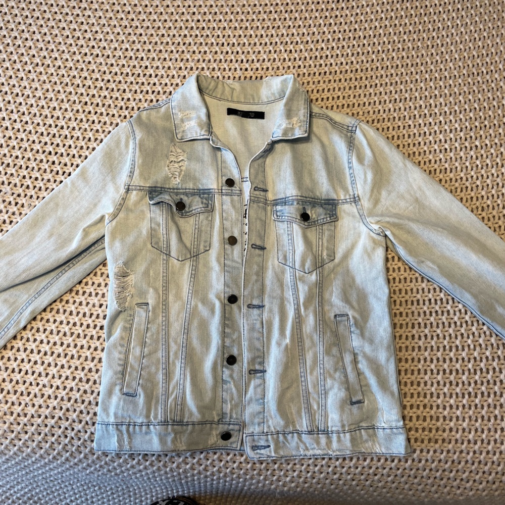 Custom jean jacket - Picture 2 of 3